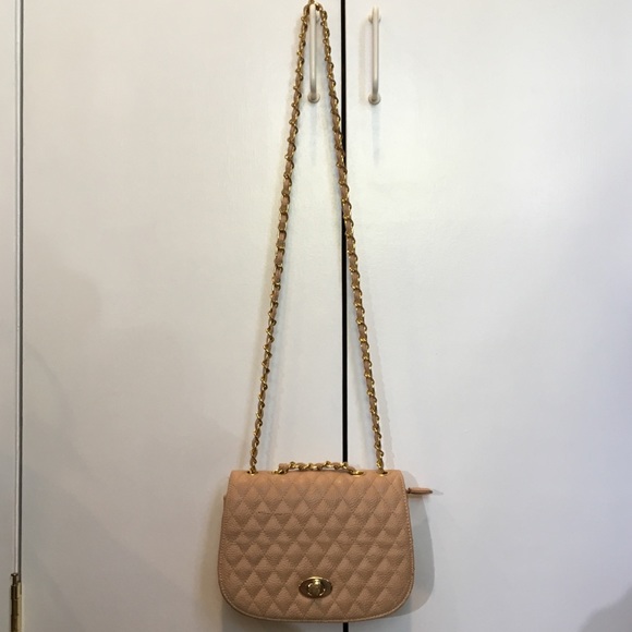Tan quilted Crossbody Bag - Picture 5 of 8